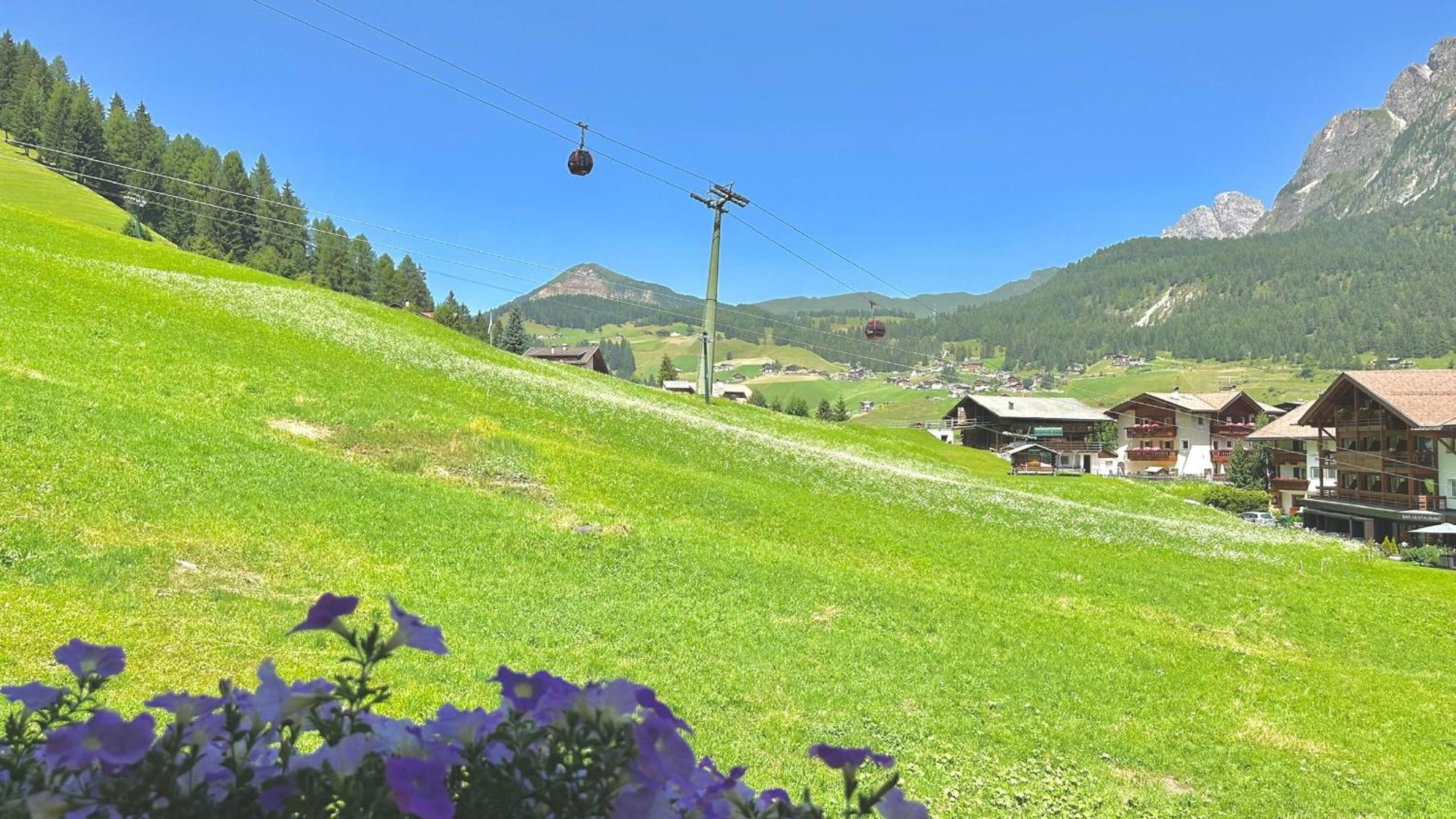 Giardin Boutique Hotel B&B Selva di Val Gardena Exterior photo